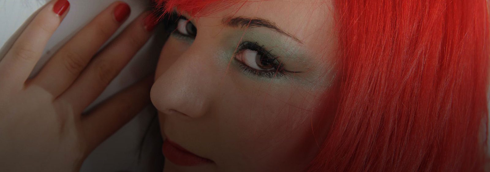 Portrait mit roten Haaren